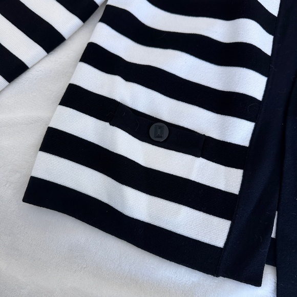 Karl Lagerfeld sweater - Picture 6 of 9